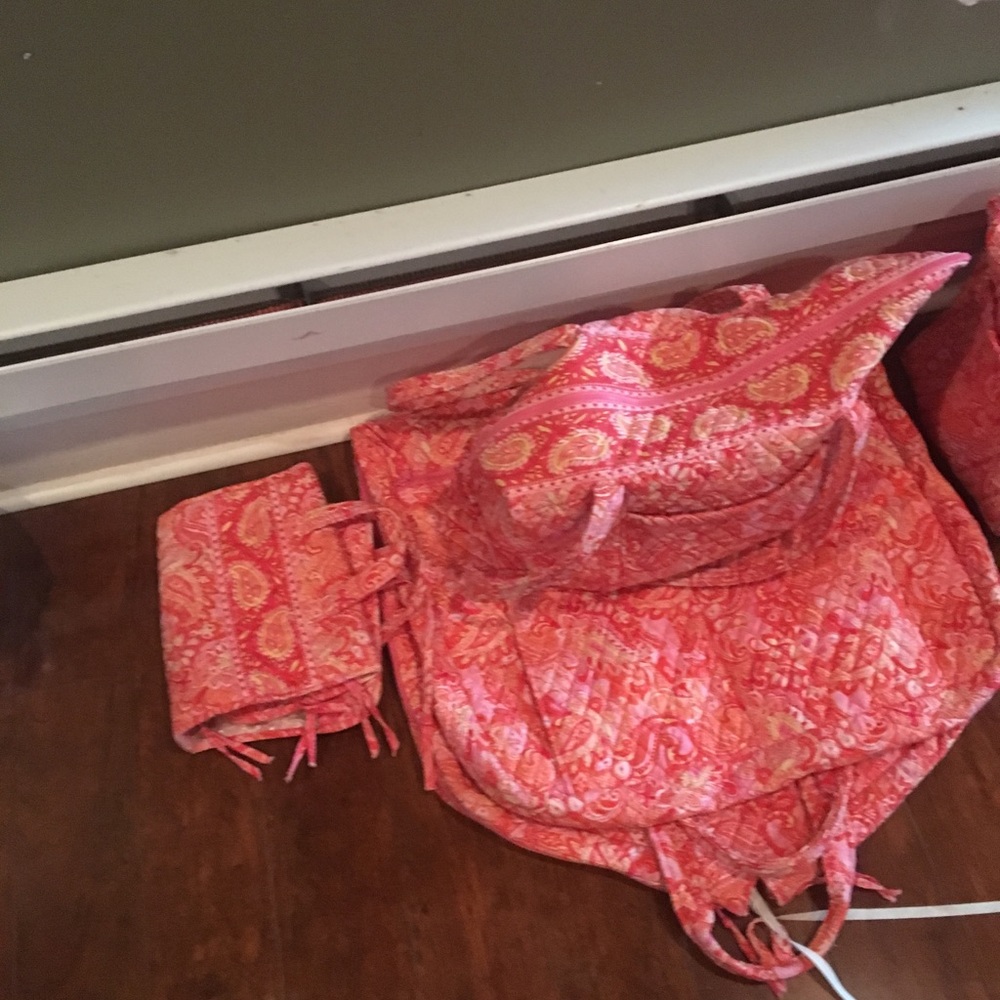 Travel set